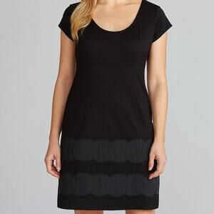 Boden Black Scoop Neck Shift Dress with Gray Circle Applique US Size 6 Petite 6P